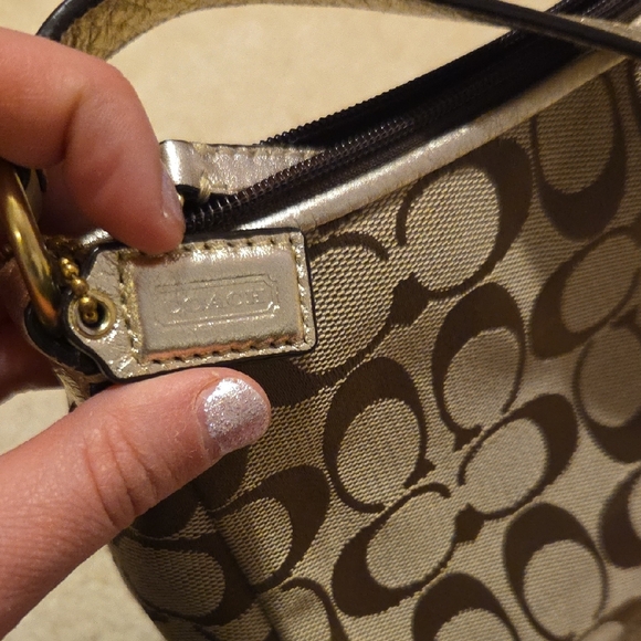 Coach Elegant Brown and Gold Handbag - Picture 3 of 4